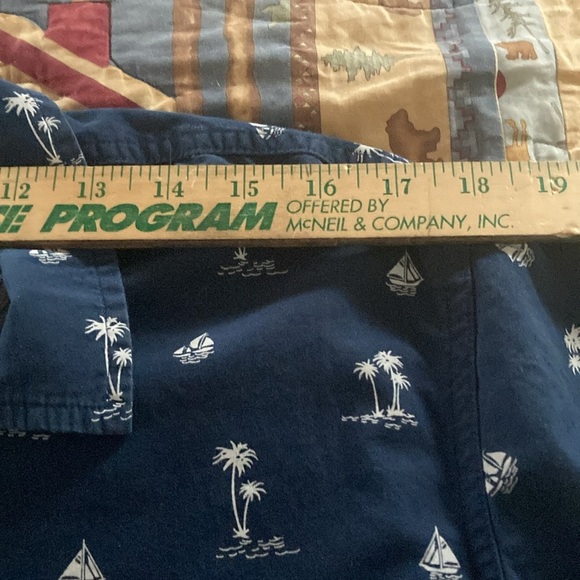 Rustic Blue mens short sleeve navy shirt palm trees and sail boats design large - Picture 8 of 9